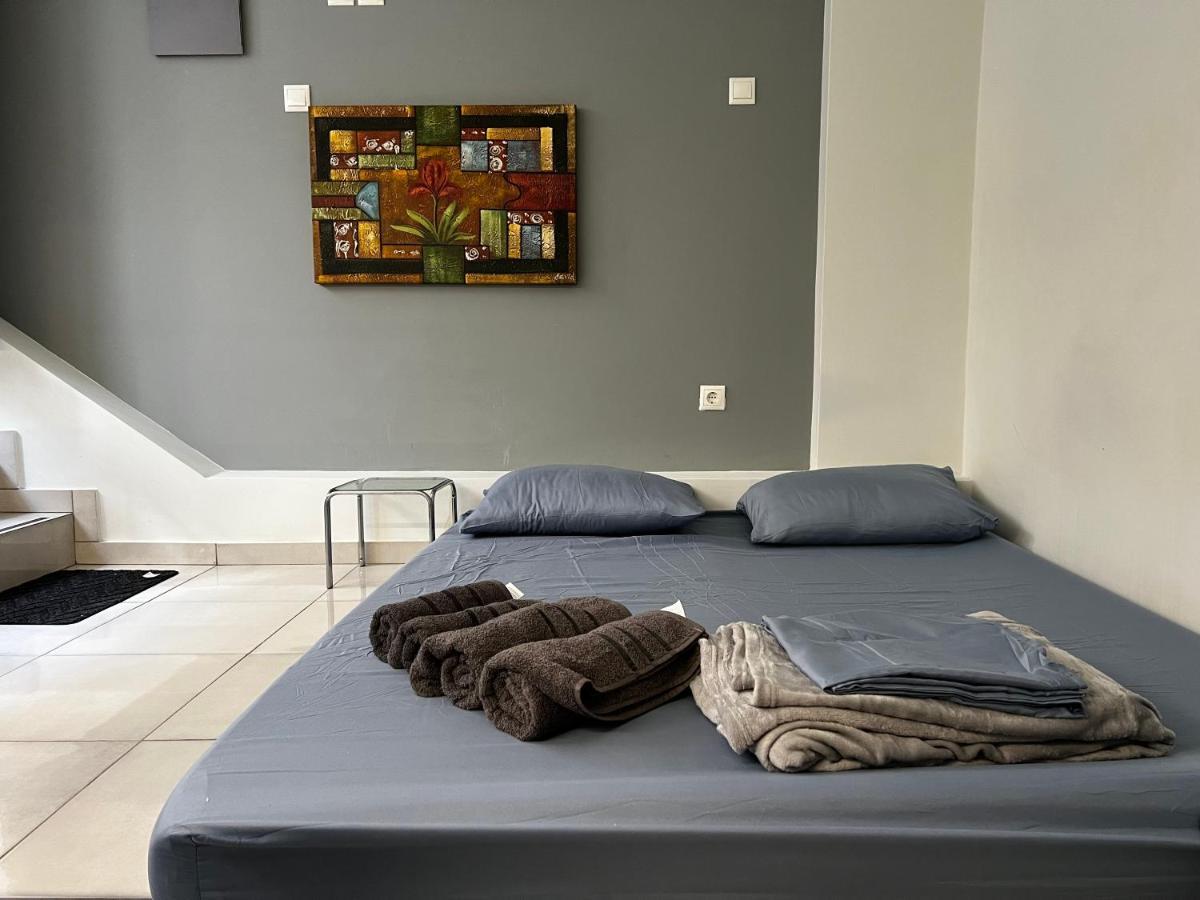 Budget Private Room In The Center Athene Buitenkant foto