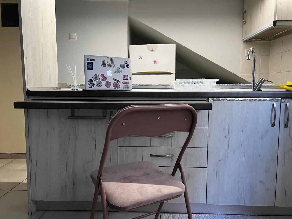 Budget Private Room In The Center Athene Buitenkant foto